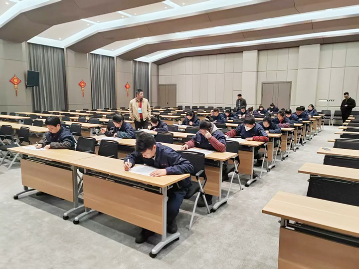 凝聚匠心，，焊出杰出|太阳集团tyc4633成功进行2025 年度焊工技术较量