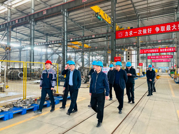 商丘市天宁区委副书记、、、代区长李皓一行莅临太阳集团tyc4633走访调研